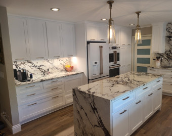 Kitchen Full Quartz Backsplash