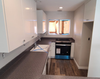 Kitchen-Prefab-Flat-Panel-Full-Overlay-3